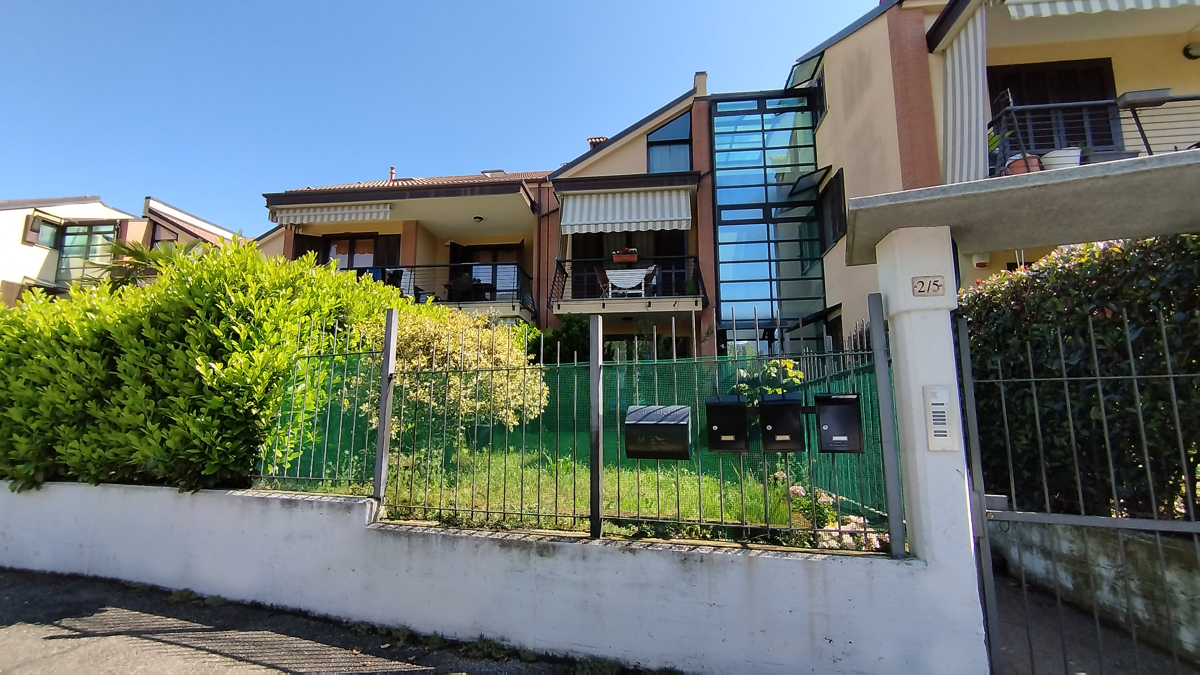 Appartamento in vendita a Cumiana, 5 locali, prezzo € 170.000 | PortaleAgenzieImmobiliari.it