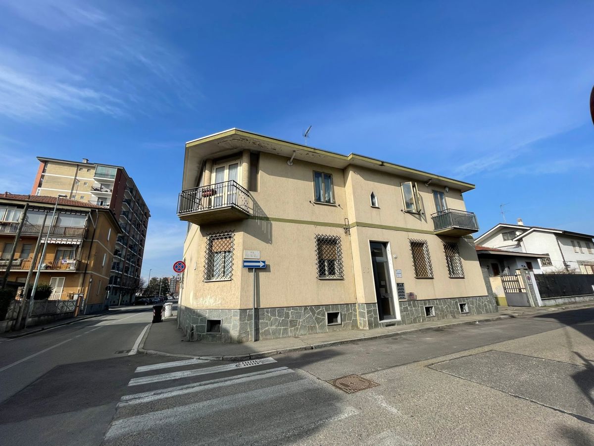 Appartamento in vendita a Grugliasco, 3 locali, prezzo € 185.000 | PortaleAgenzieImmobiliari.it
