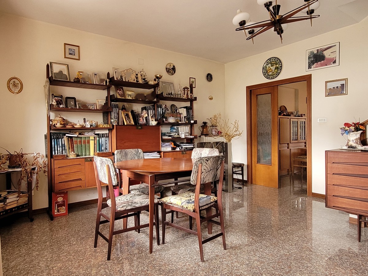 Villa a Schiera in vendita a Ascoli Piceno, 8 locali, prezzo € 187.000 | PortaleAgenzieImmobiliari.it