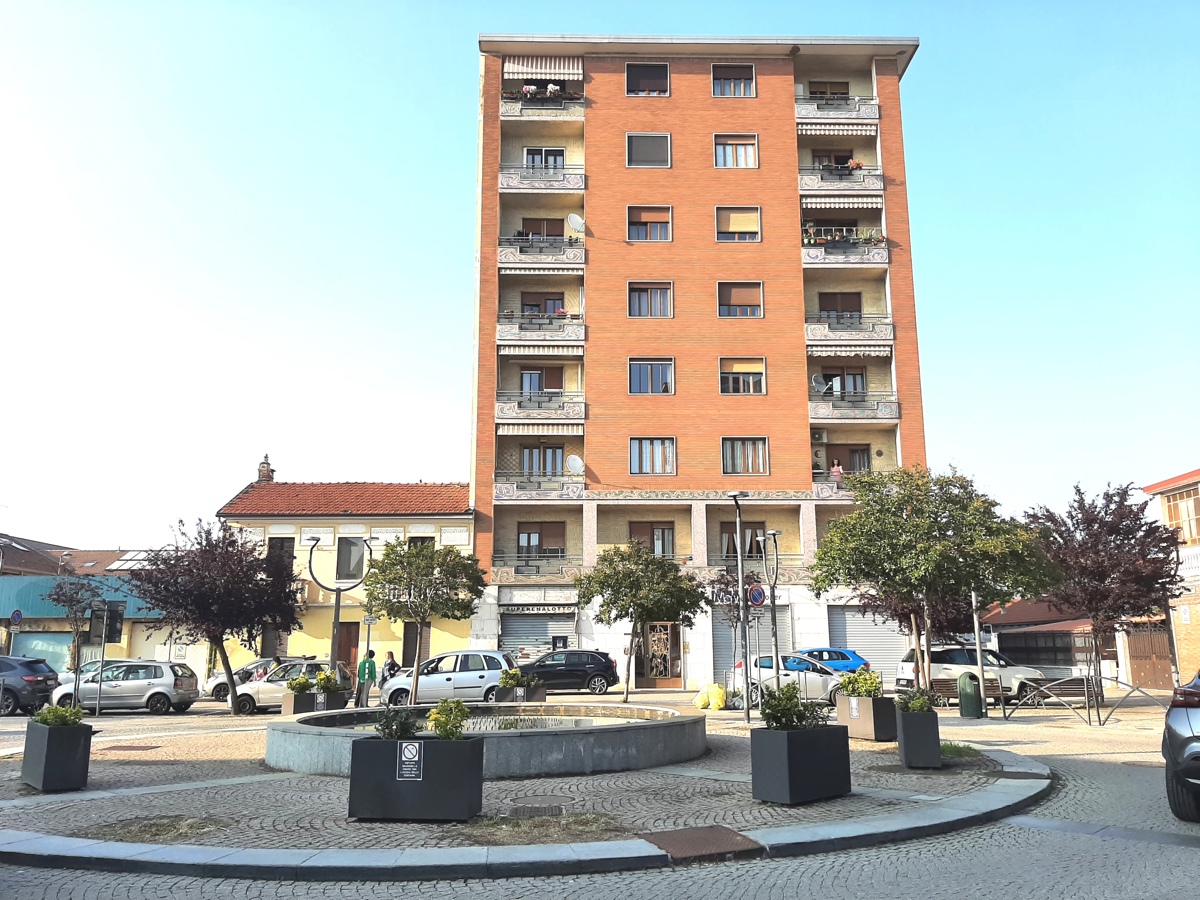 Appartamento in affitto a Beinasco, 3 locali, zona aretto, prezzo € 550 | PortaleAgenzieImmobiliari.it