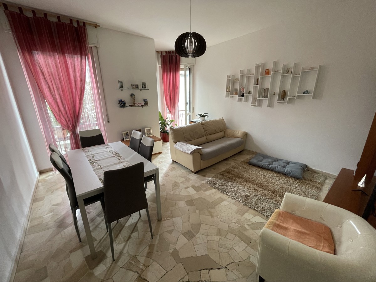 Appartamento in vendita a Legnano, 3 locali, prezzo € 150.000 | PortaleAgenzieImmobiliari.it