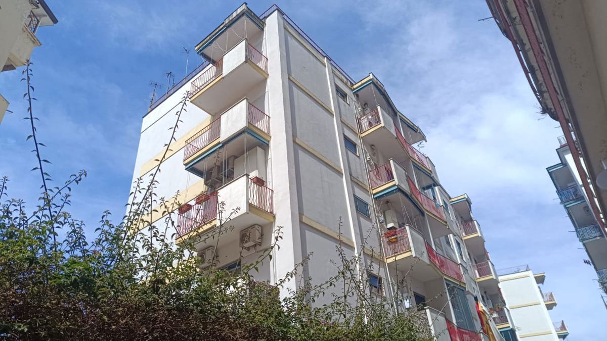 Appartamento in vendita a Portici, 3 locali, prezzo € 285.000 | PortaleAgenzieImmobiliari.it