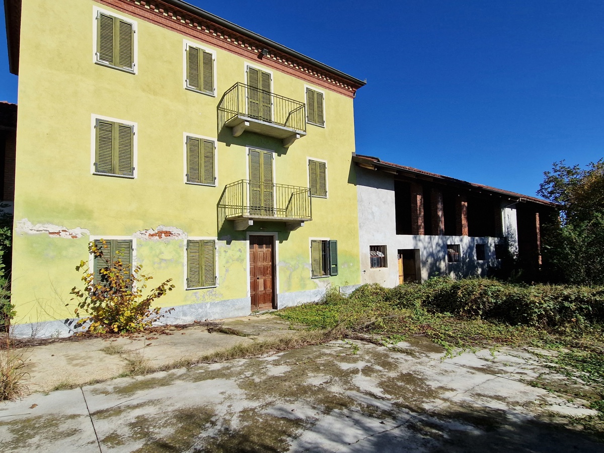 Rustico / Casale in vendita a Moriondo Torinese, 5 locali, prezzo € 125.000 | PortaleAgenzieImmobiliari.it