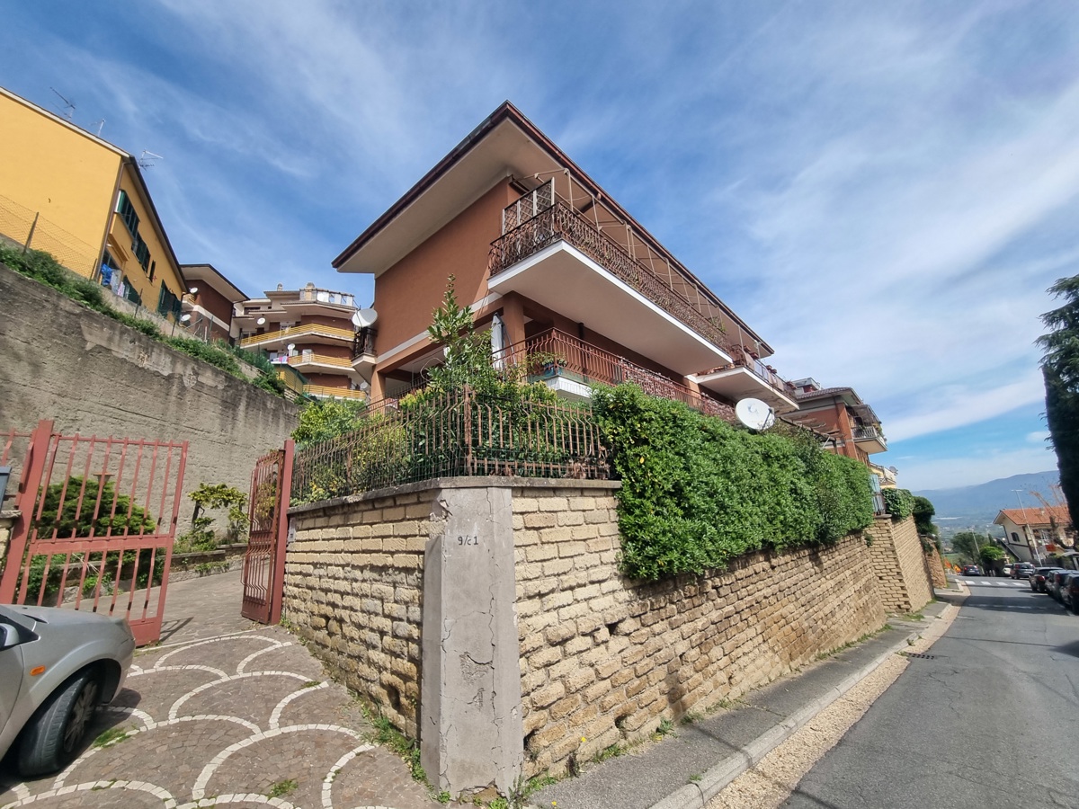 Appartamento in vendita a Monte Porzio Catone, 3 locali, prezzo € 249.000 | PortaleAgenzieImmobiliari.it