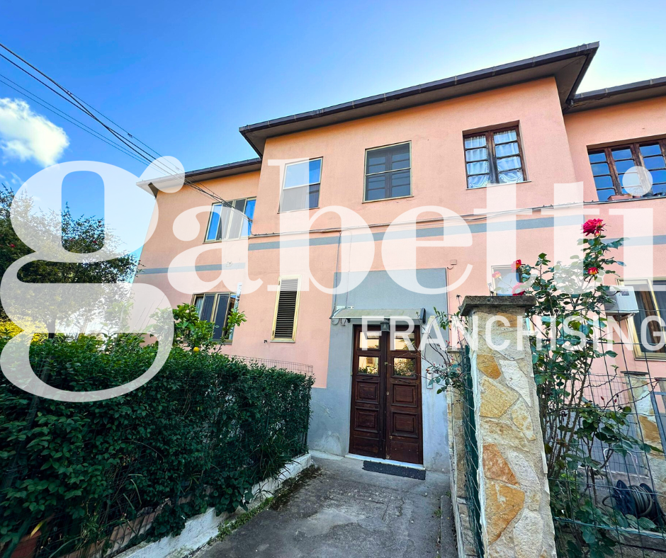 Appartamento in vendita a Cagliari, 5 locali, prezzo € 180.000 | PortaleAgenzieImmobiliari.it