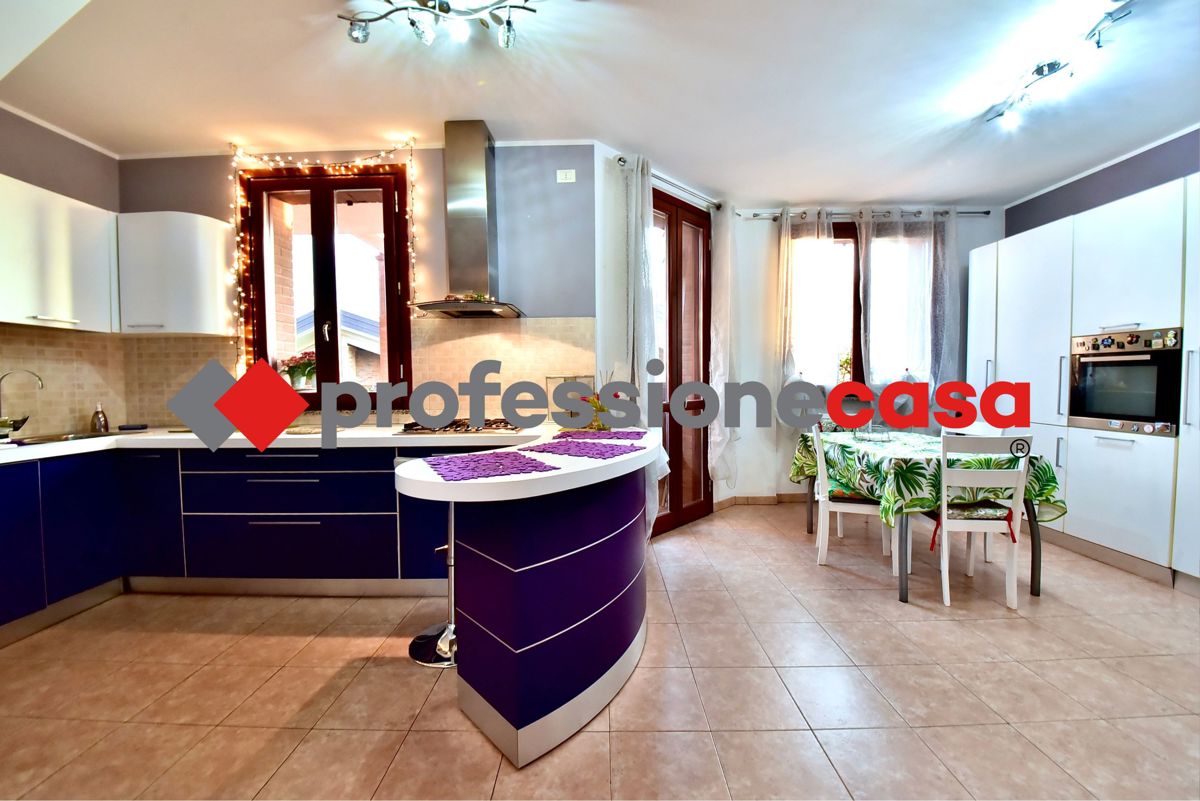 Appartamento in vendita a Paderno Dugnano, 3 locali, prezzo € 259.000 | PortaleAgenzieImmobiliari.it