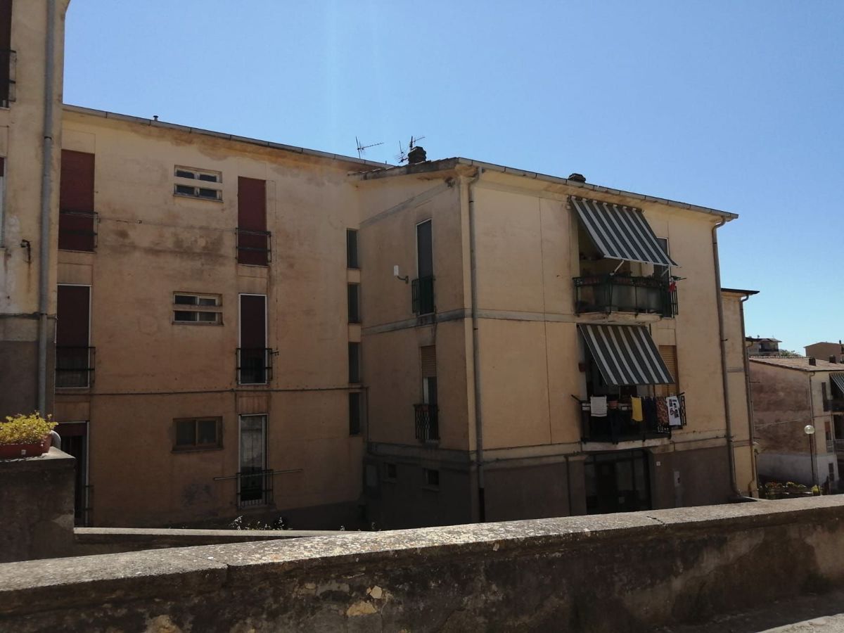 Appartamento in vendita a Sezze, 4 locali, prezzo € 56.000 | CambioCasa.it