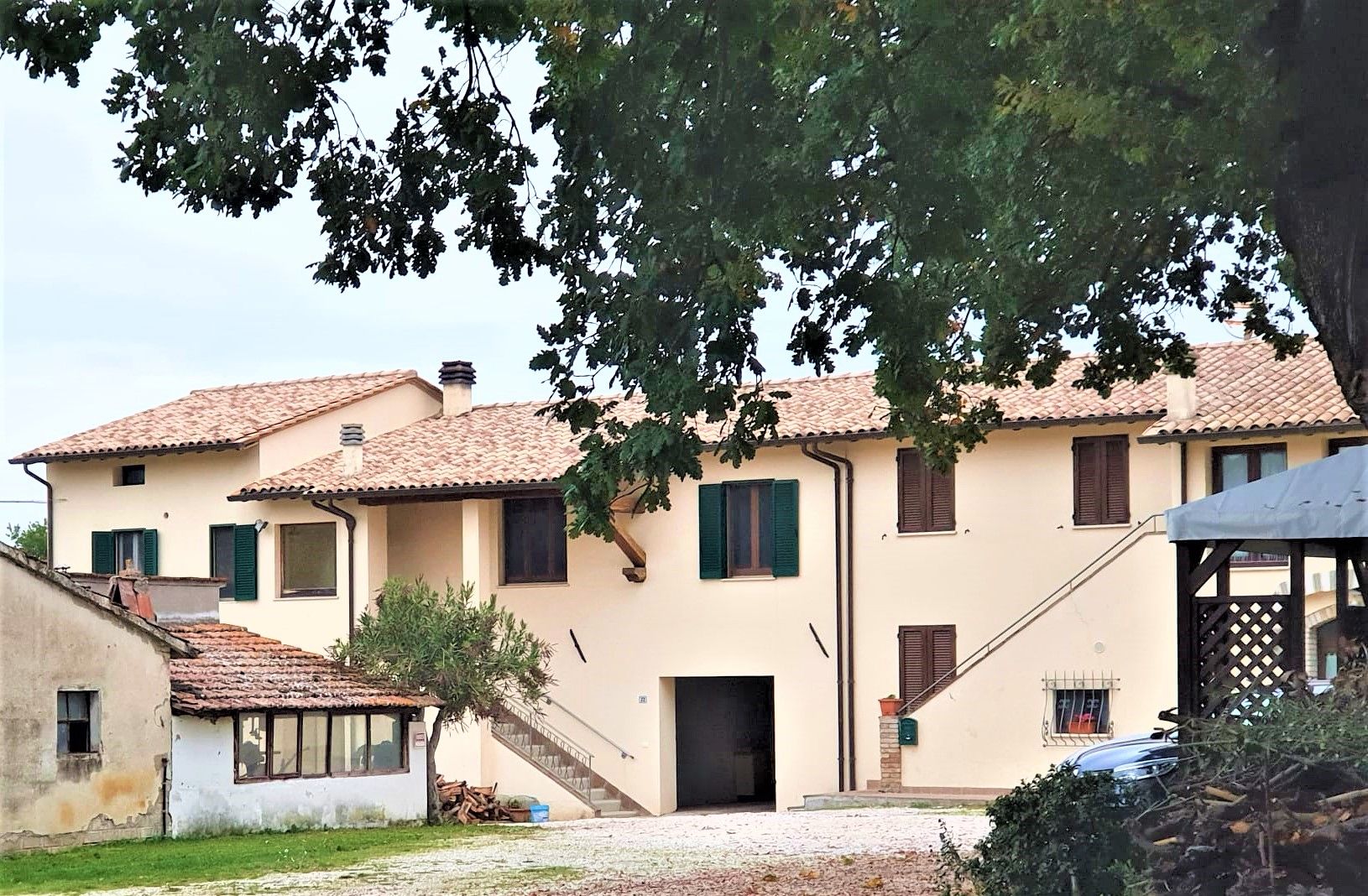 Villa Bifamiliare in vendita a Bettona, 6 locali, prezzo € 180.000 | PortaleAgenzieImmobiliari.it