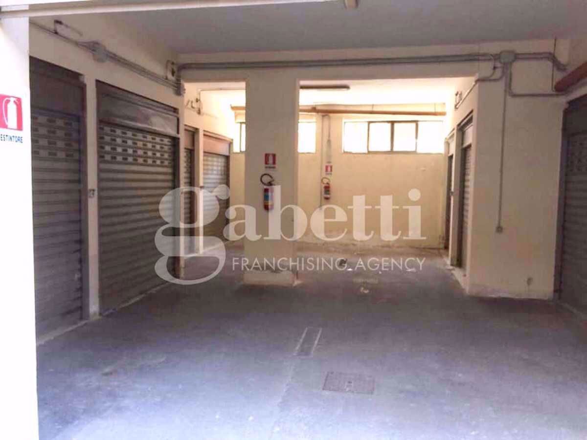 Box / Garage in vendita a Arzano, 9999 locali, prezzo € 22.000 | PortaleAgenzieImmobiliari.it
