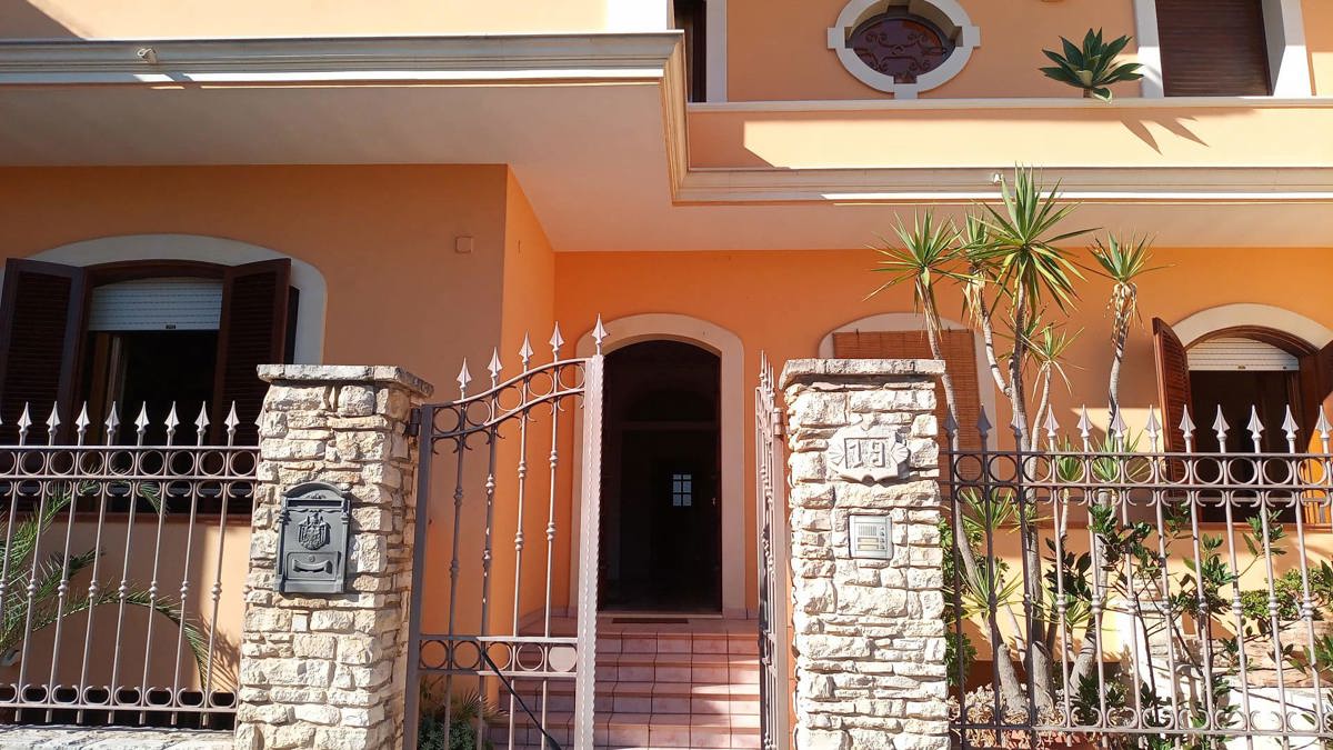 Appartamento in vendita a Manduria, 5 locali, prezzo € 139.000 | PortaleAgenzieImmobiliari.it