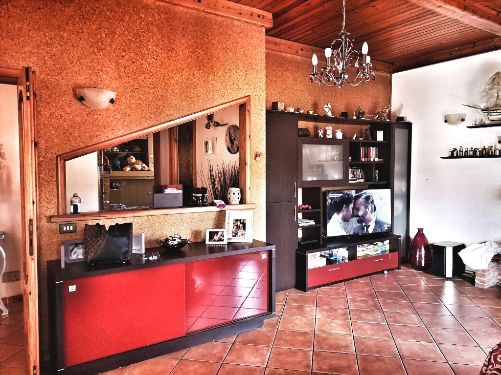 Appartamento in vendita a Lugagnano Val D'Arda, 4 locali, prezzo € 129.000 | PortaleAgenzieImmobiliari.it