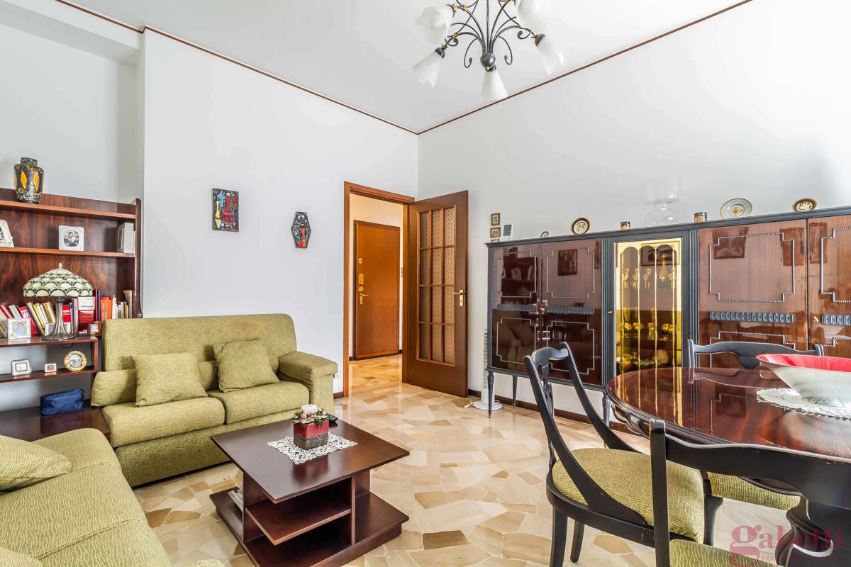 Appartamento in vendita a Settimo Milanese, 3 locali, prezzo € 195.000 | PortaleAgenzieImmobiliari.it