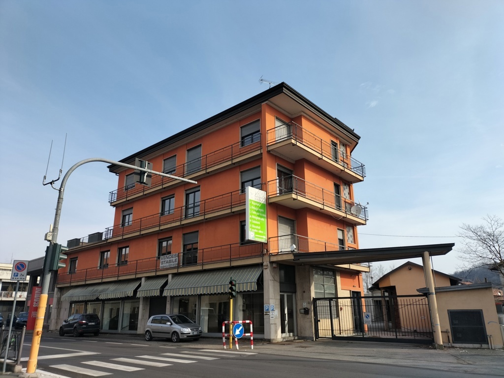 Appartamento in vendita a Gozzano, 4 locali, prezzo € 115.000 | PortaleAgenzieImmobiliari.it
