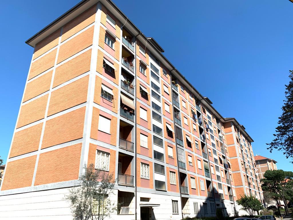 Appartamento in vendita a Roma, 5 locali, prezzo € 225.000 | CambioCasa.it