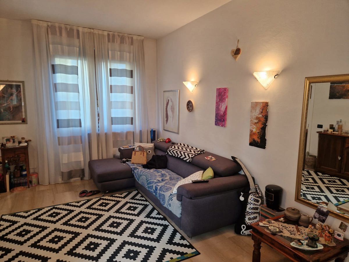 Appartamento in affitto a Villa Cortese, 2 locali, prezzo € 99.000 | PortaleAgenzieImmobiliari.it
