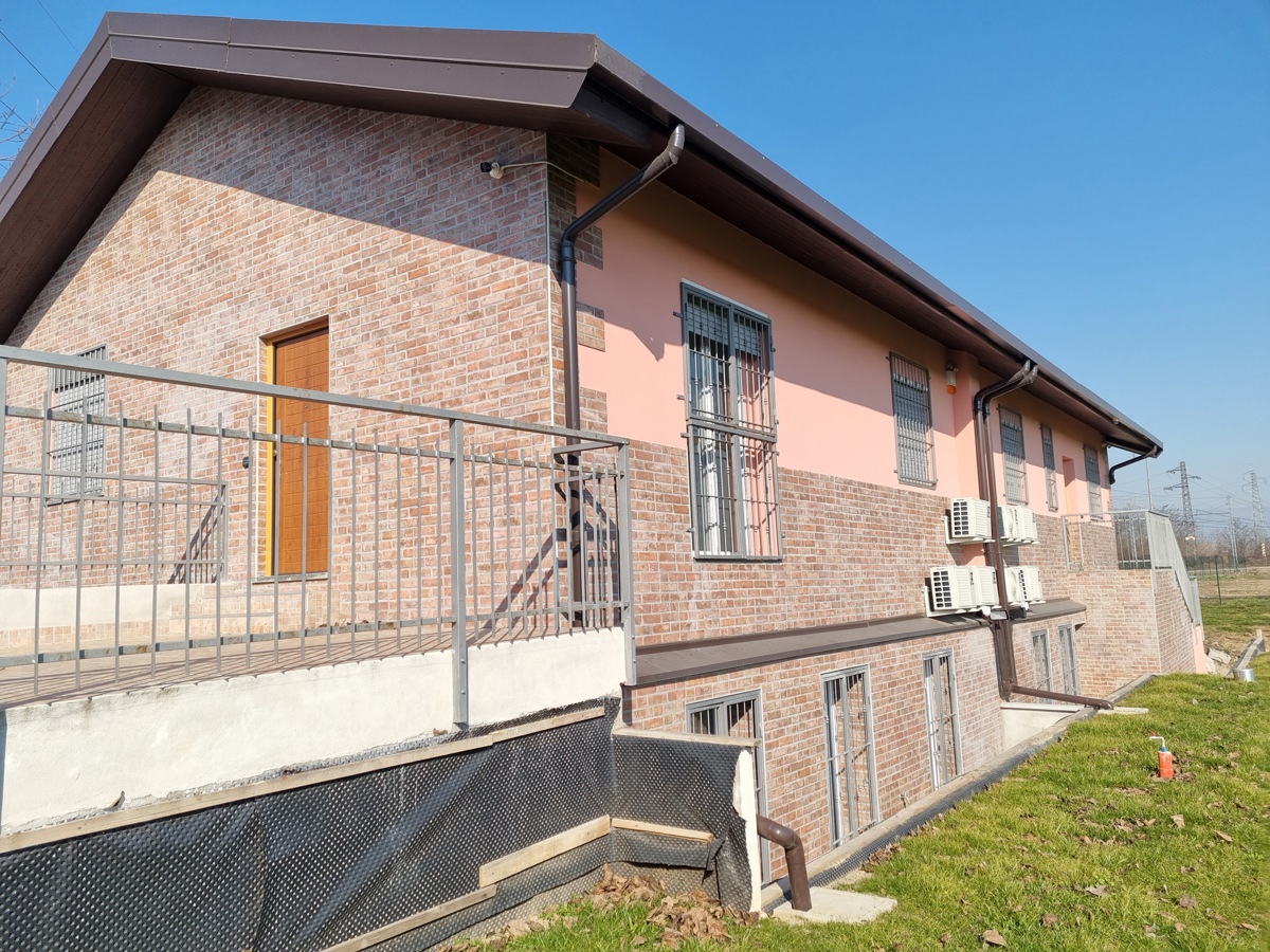 Villa Bifamiliare in vendita a Arcore, 3 locali, prezzo € 295.000 | PortaleAgenzieImmobiliari.it