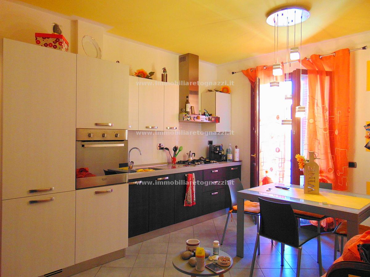 Appartamento in vendita a Gambassi Terme, 3 locali, prezzo € 130.000 | PortaleAgenzieImmobiliari.it