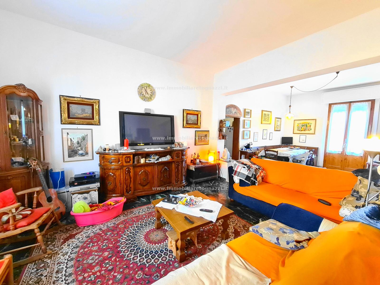 Appartamento in vendita a Castelfiorentino, 3 locali, prezzo € 150.000 | PortaleAgenzieImmobiliari.it
