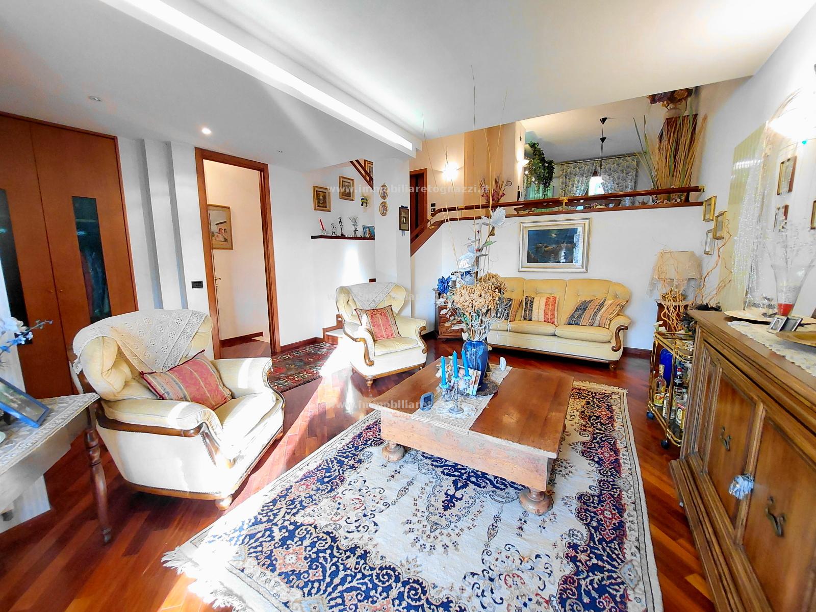 Villa a Schiera in vendita a Castelfiorentino, 5 locali, prezzo € 380.000 | PortaleAgenzieImmobiliari.it