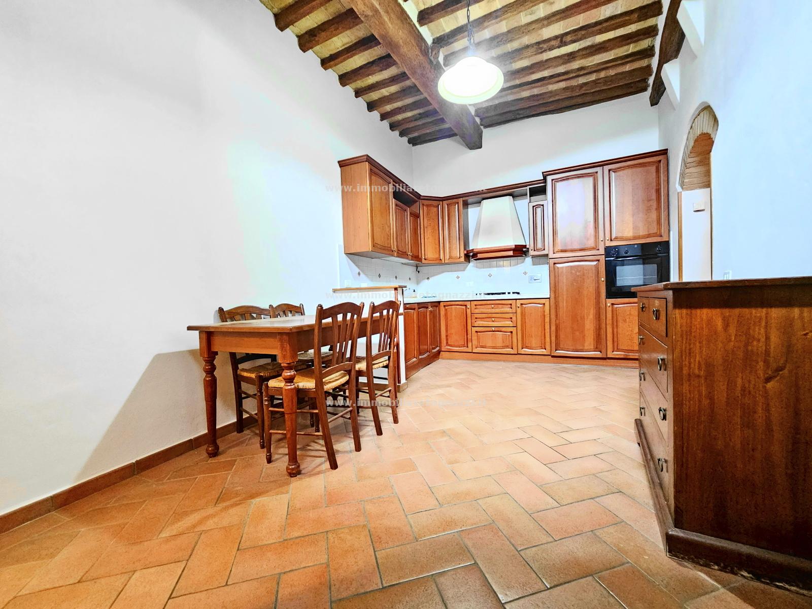 Appartamento in vendita a San Gimignano, 2 locali, prezzo € 120.000 | PortaleAgenzieImmobiliari.it