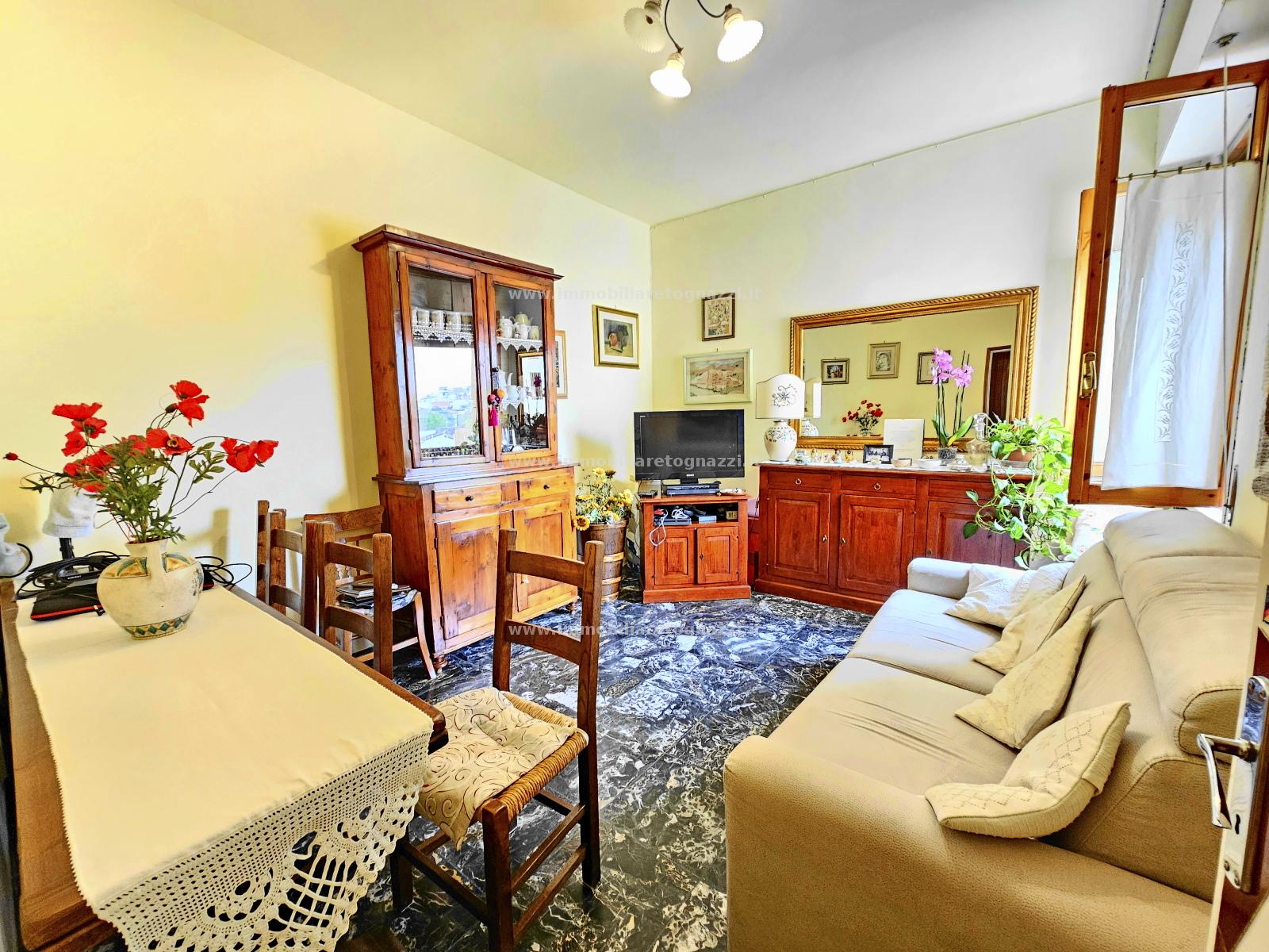 Appartamento in vendita a Castelfiorentino, 4 locali, prezzo € 105.000 | PortaleAgenzieImmobiliari.it