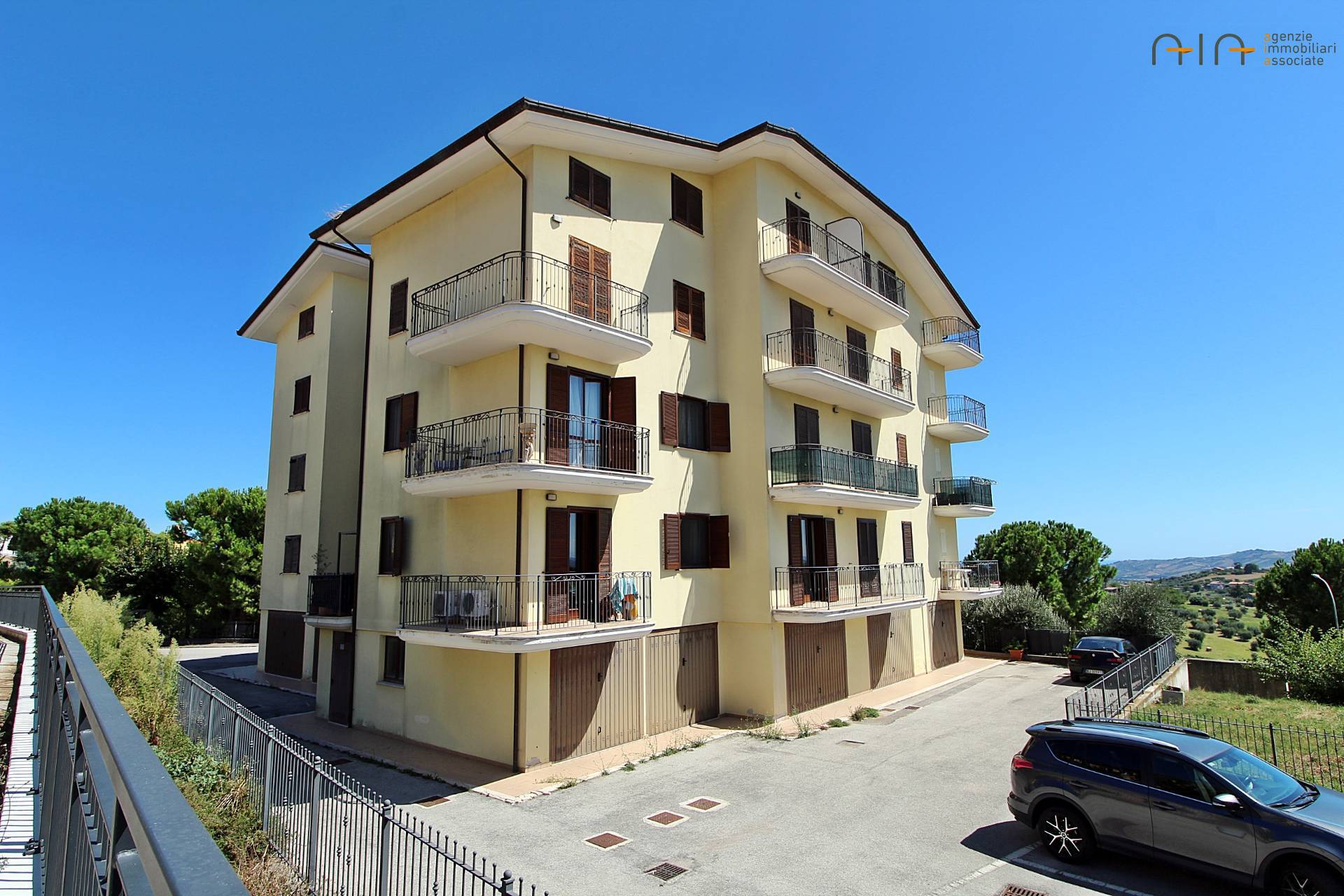 Appartamento in vendita a Controguerra, 3 locali, zona Località: Centrale/CentroStorico, prezzo € 132.000 | PortaleAgenzieImmobiliari.it