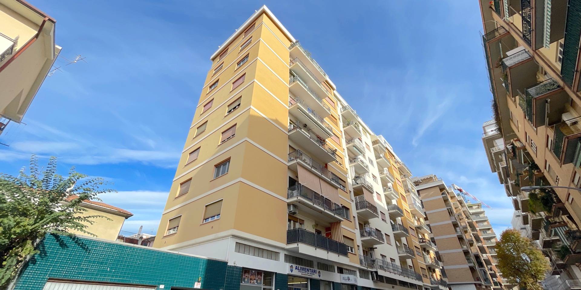 Appartamento in vendita a San Benedetto del Tronto, 6 locali, zona Località: ResidenzialeSud, prezzo € 289.000 | PortaleAgenzieImmobiliari.it