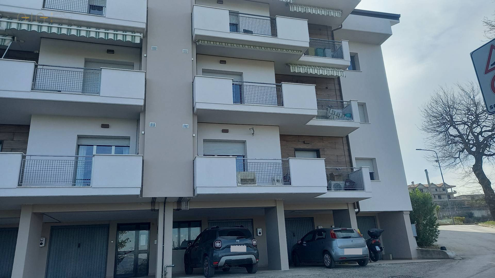 Appartamento in vendita a Folignano, 5 locali, zona Località: PianediMorro, prezzo € 157.000 | PortaleAgenzieImmobiliari.it
