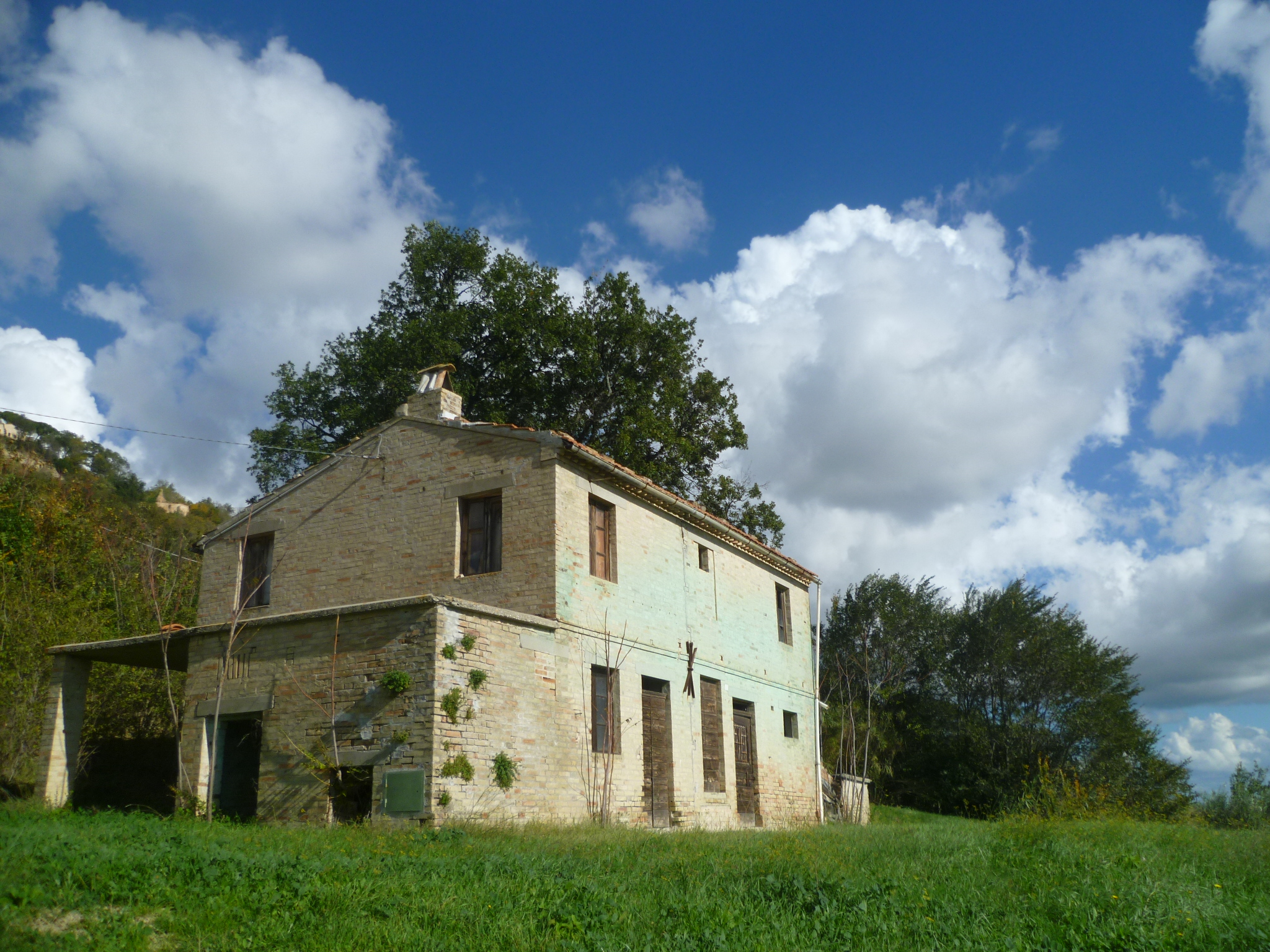 Rustico / Casale in vendita a Monterubbiano, 5 locali, prezzo € 99.000 | PortaleAgenzieImmobiliari.it