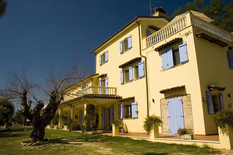 Villa in vendita a Lapedona, 12 locali, zona Località: Collinare, prezzo € 950.000 | PortaleAgenzieImmobiliari.it