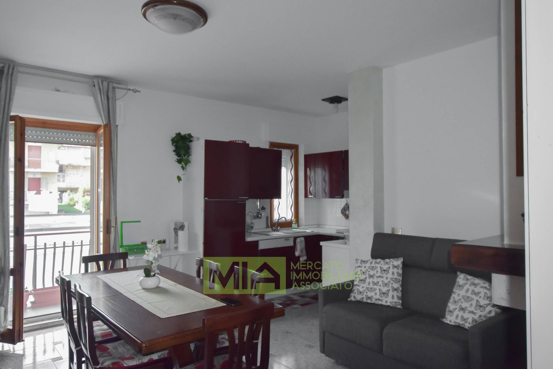 Appartamento in vendita a Amandola, 6 locali, prezzo € 139.000 | PortaleAgenzieImmobiliari.it
