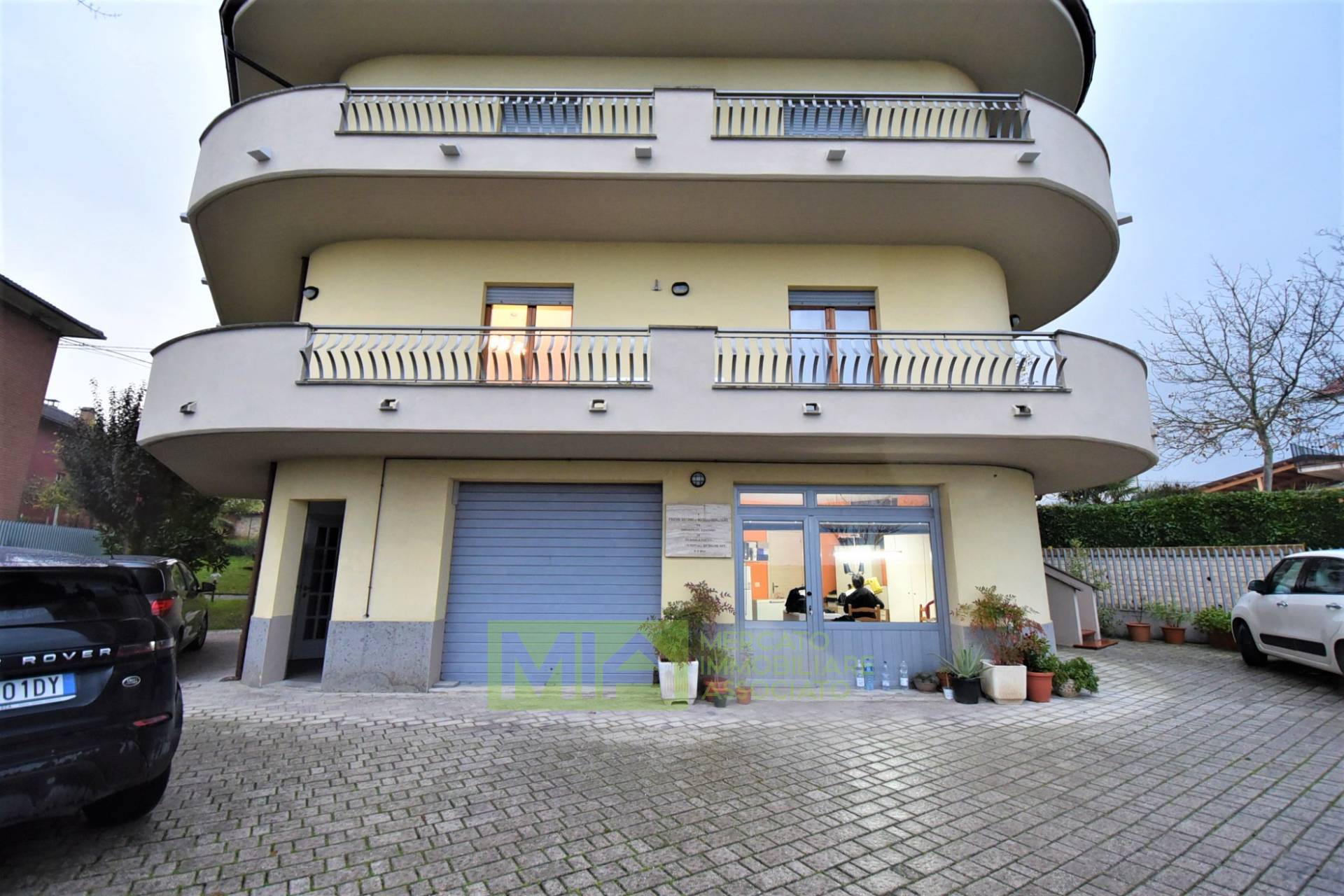 Appartamento in vendita a Amandola, 11 locali, zona Località: Campagna, prezzo € 125.000 | PortaleAgenzieImmobiliari.it