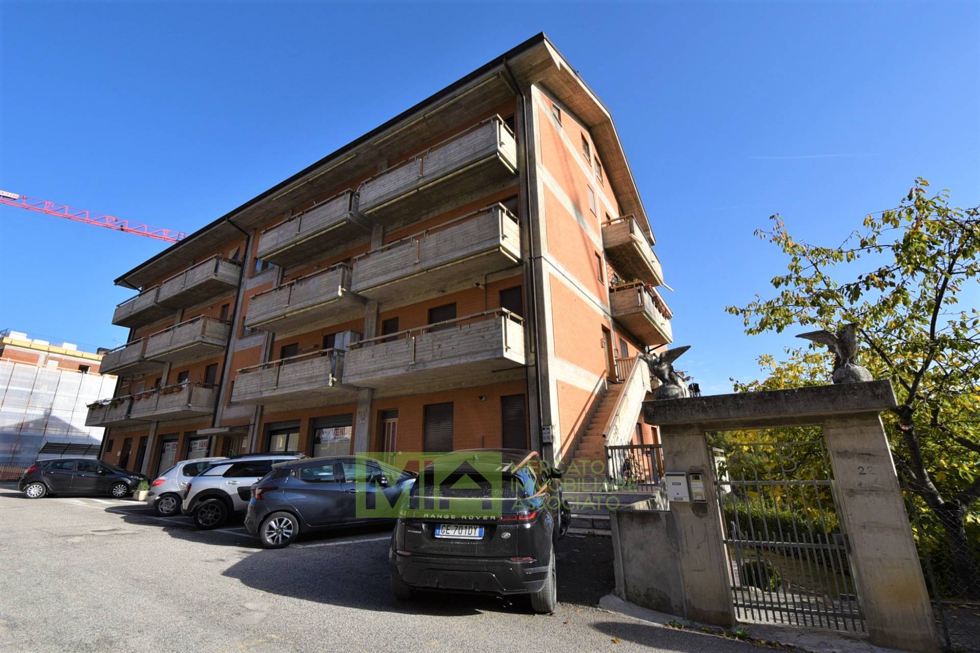 Appartamento in vendita a Montefortino, 6 locali, zona Località: Centro, prezzo € 94.000 | PortaleAgenzieImmobiliari.it