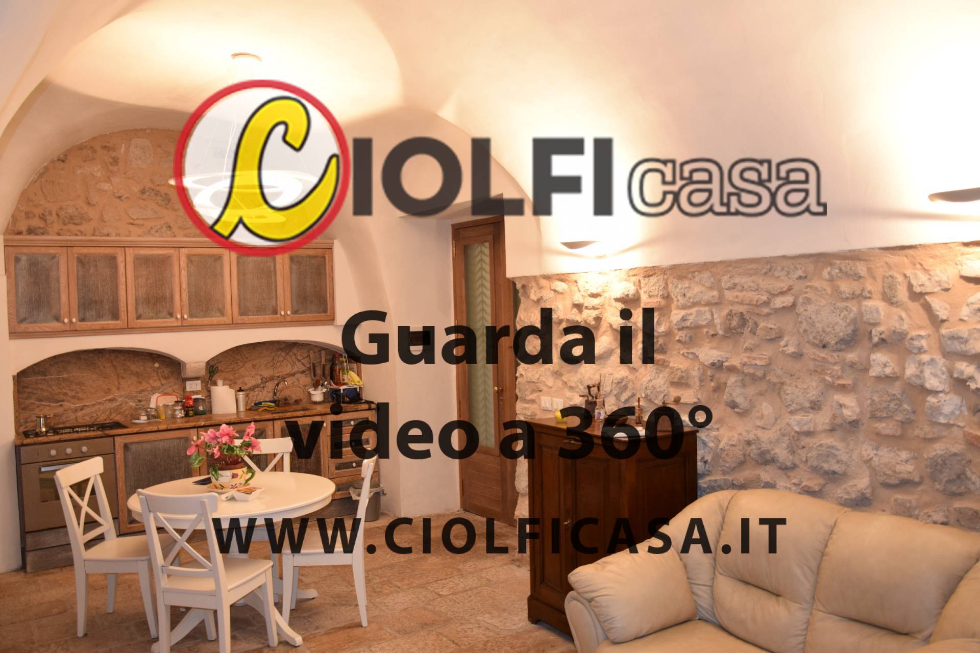 Appartamento in vendita a Gaeta, 5 locali, zona Località: Serapo, prezzo € 259.000 | CambioCasa.it