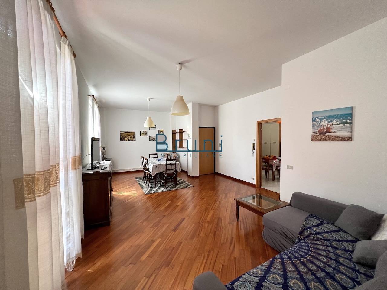 Appartamento in vendita a San Benedetto del Tronto, 3 locali, zona Località: Centro, prezzo € 245.000 | PortaleAgenzieImmobiliari.it