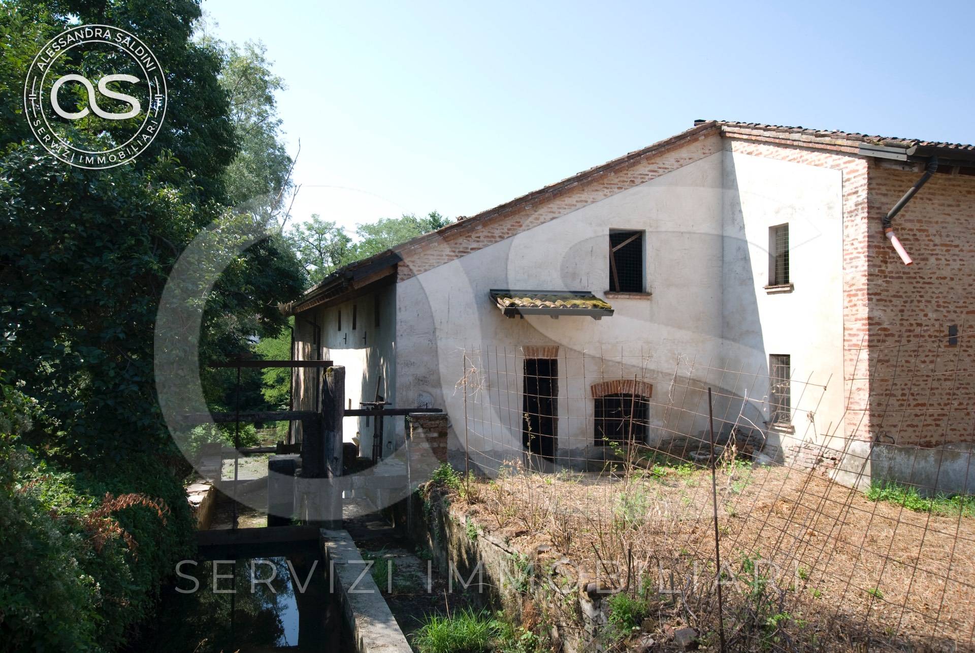 Rustico / Casale in vendita a Verolanuova, 13 locali, zona gnano, prezzo € 320.000 | PortaleAgenzieImmobiliari.it