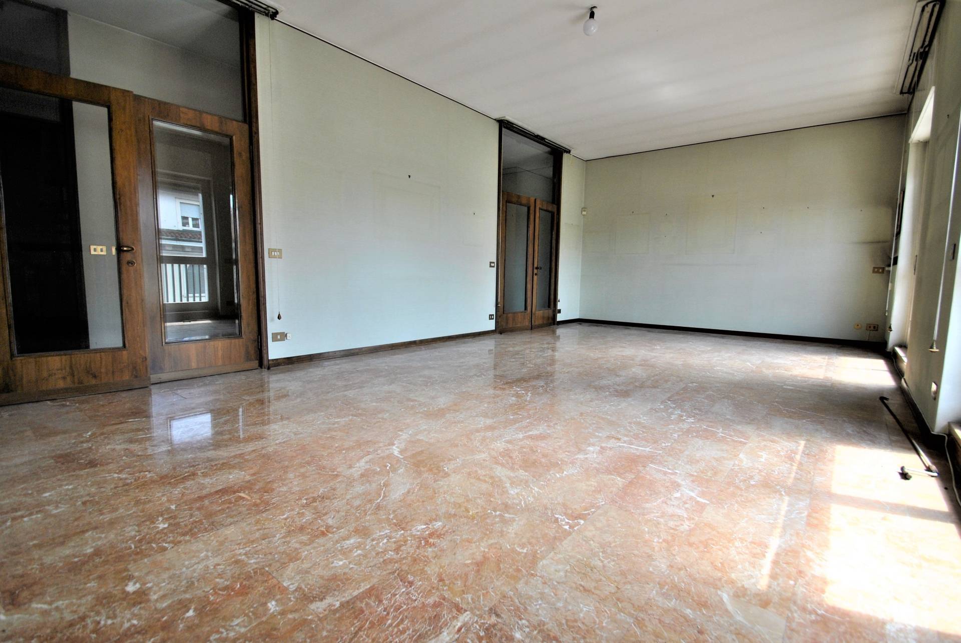Appartamento in vendita a Bergamo, 4 locali, zona rale, prezzo € 510.000 | PortaleAgenzieImmobiliari.it