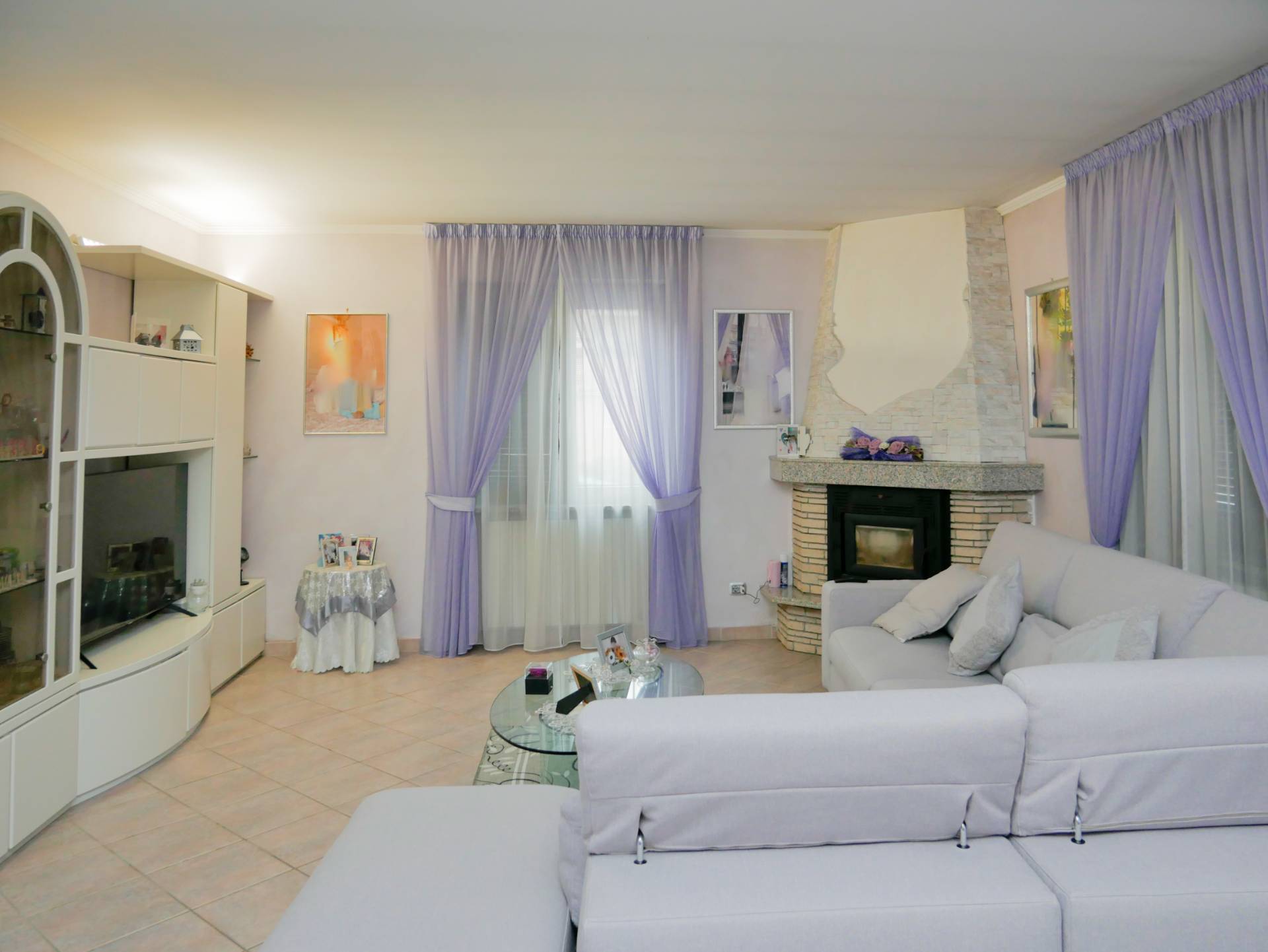 Appartamento in vendita a Nichelino, 4 locali, prezzo € 327.000 | PortaleAgenzieImmobiliari.it