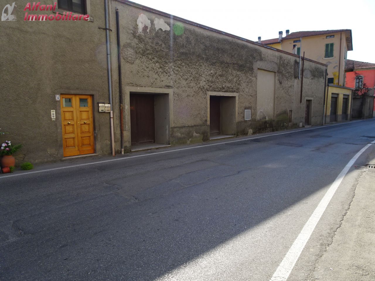 Magazzino in vendita a Bibbiena, 6 locali, prezzo € 120.000 | PortaleAgenzieImmobiliari.it