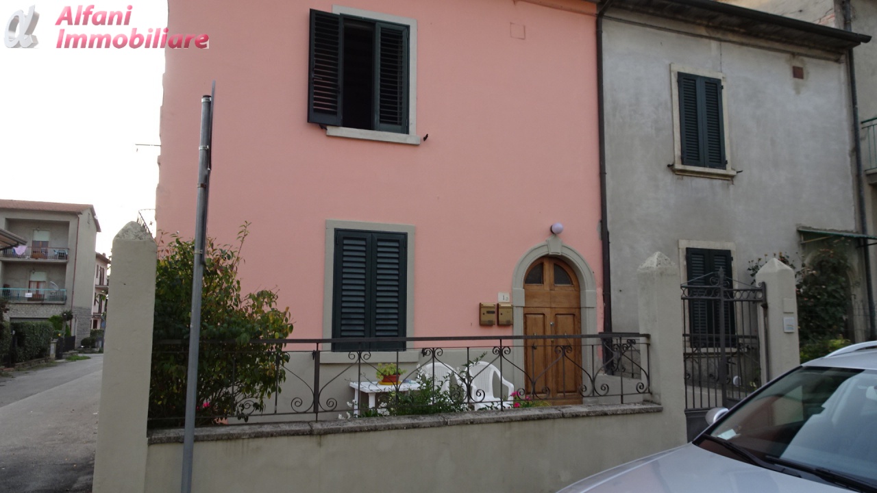 Appartamento in vendita a Bibbiena, 4 locali, prezzo € 110.000 | PortaleAgenzieImmobiliari.it
