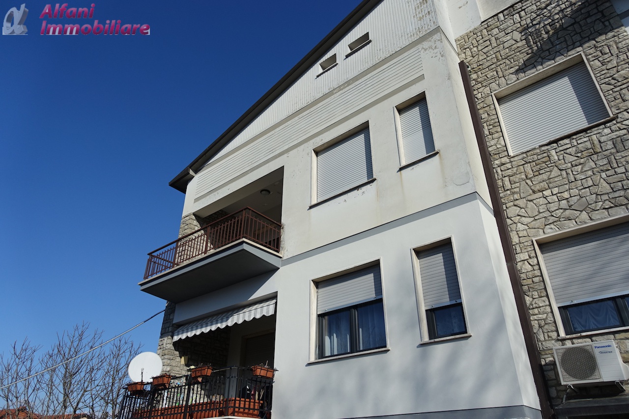 Appartamento in vendita a Bibbiena, 3 locali, prezzo € 120.000 | PortaleAgenzieImmobiliari.it