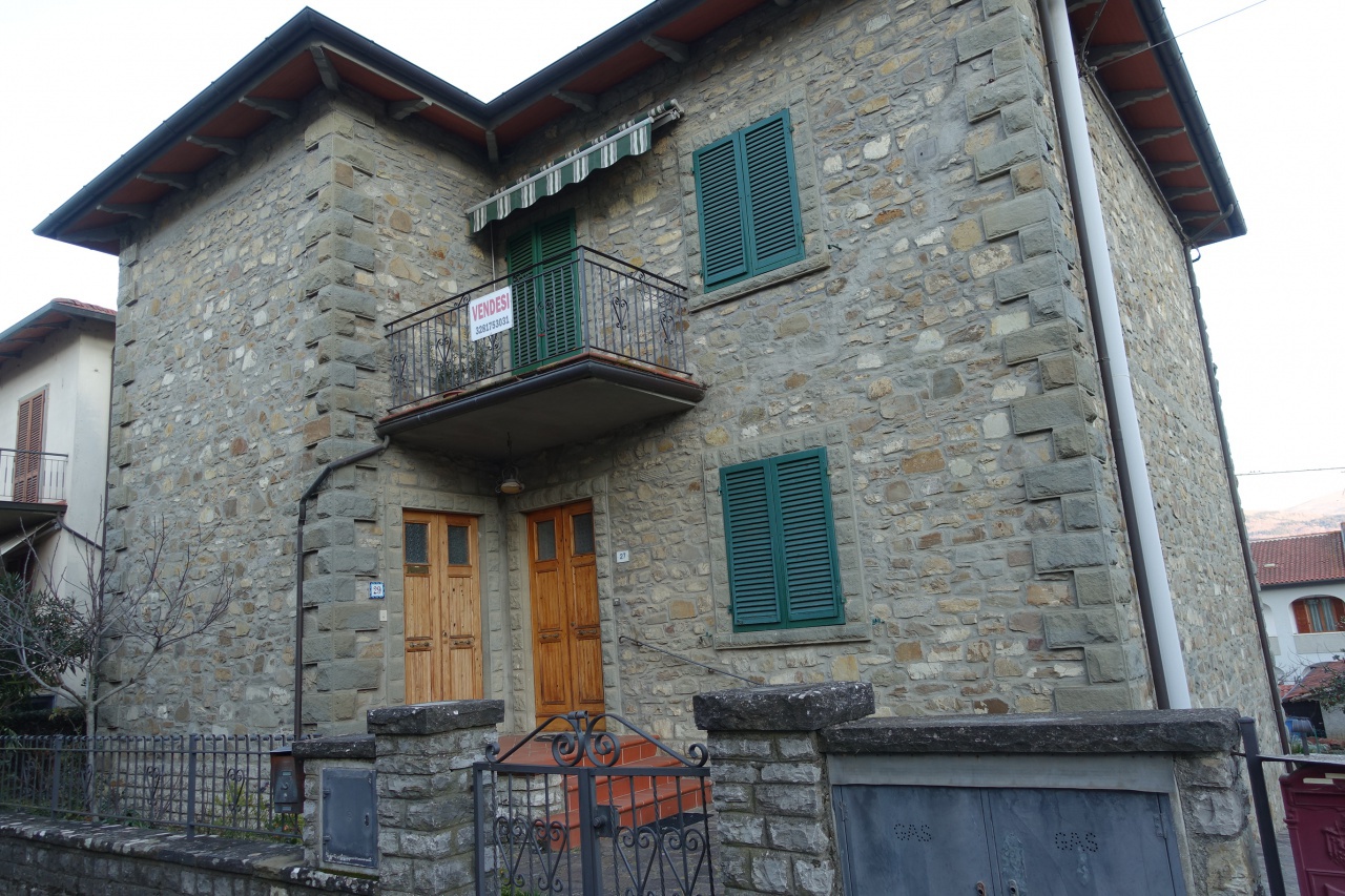 Appartamento in vendita a Bibbiena, 4 locali, prezzo € 120.000 | PortaleAgenzieImmobiliari.it