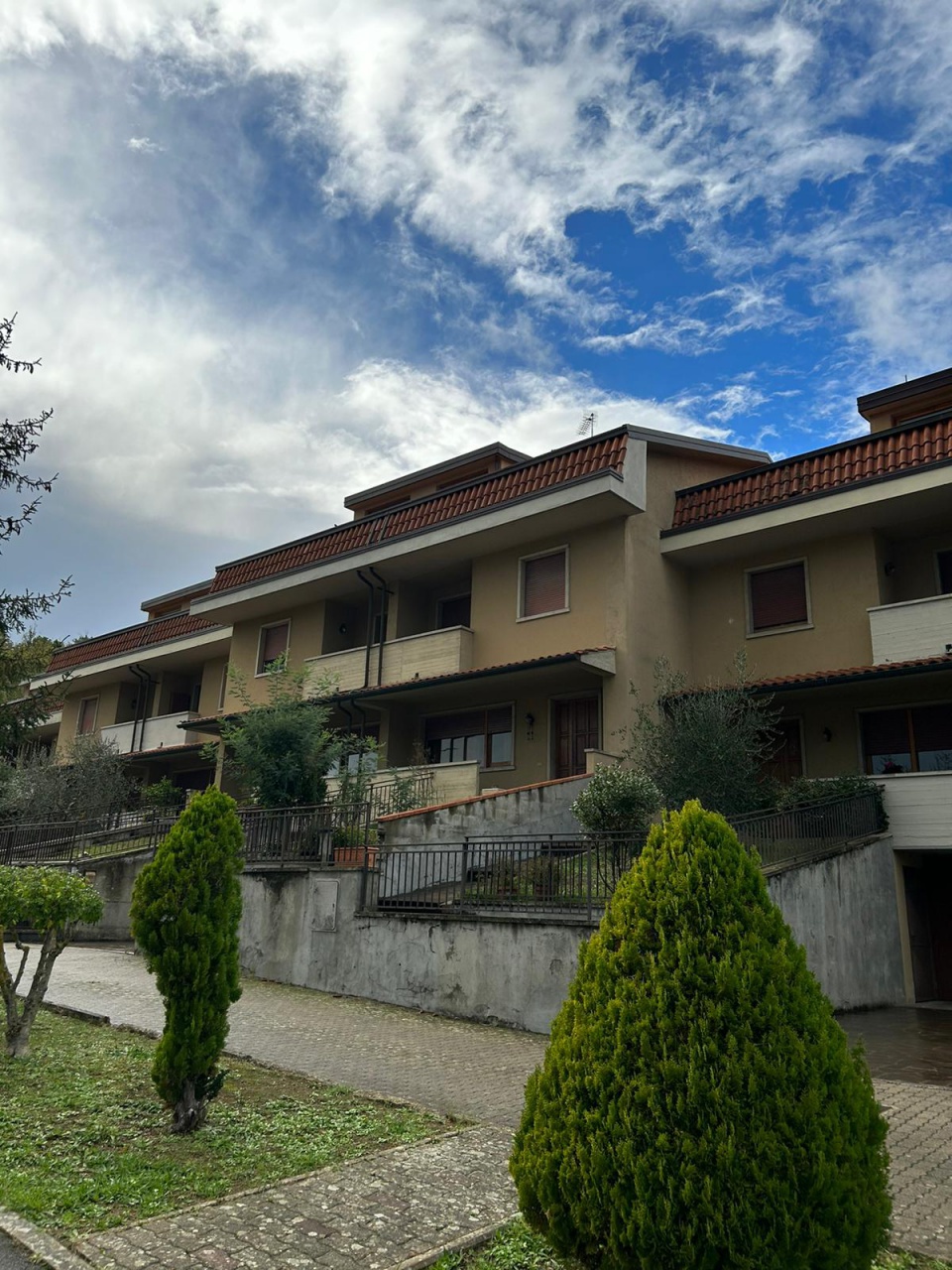 Villa a Schiera in vendita a Bibbiena, 5 locali, zona ina, prezzo € 180.000 | PortaleAgenzieImmobiliari.it