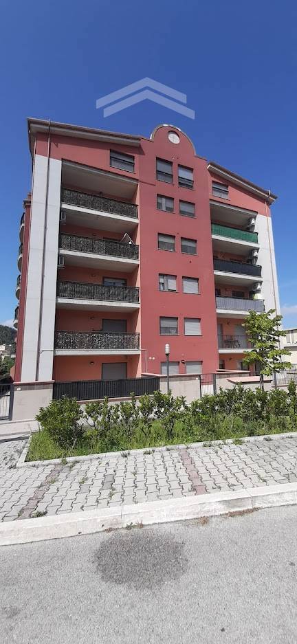 Appartamento in vendita a Campobasso, 5 locali, zona centro, prezzo € 270.000 | PortaleAgenzieImmobiliari.it