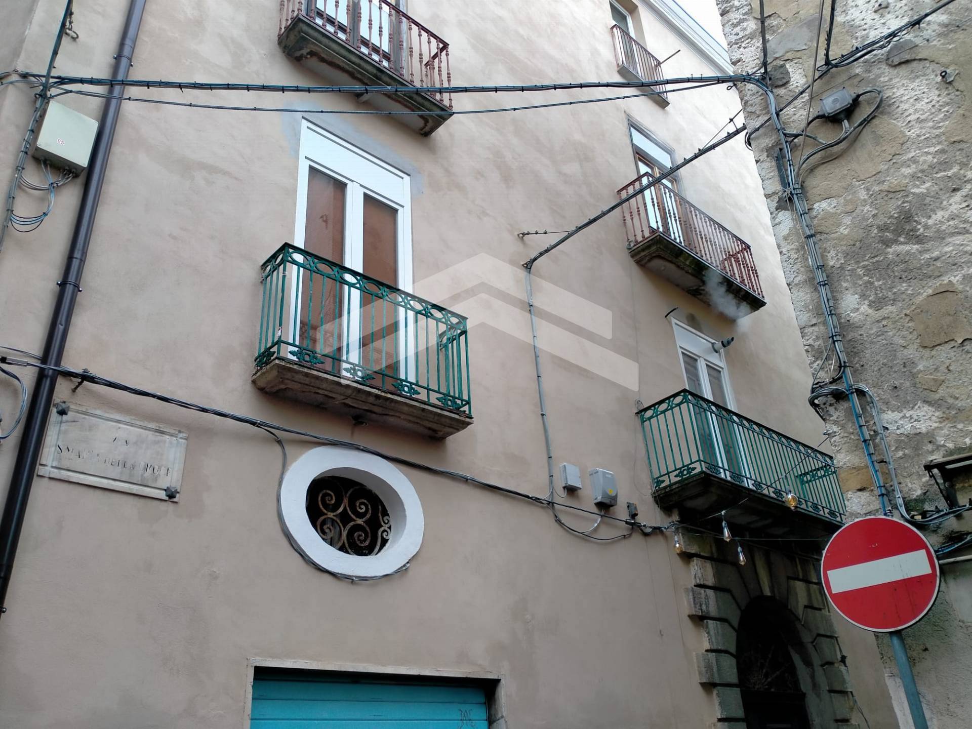 Appartamento in vendita a Campobasso, 5 locali, zona Località: Centrostorico, prezzo € 50.000 | PortaleAgenzieImmobiliari.it