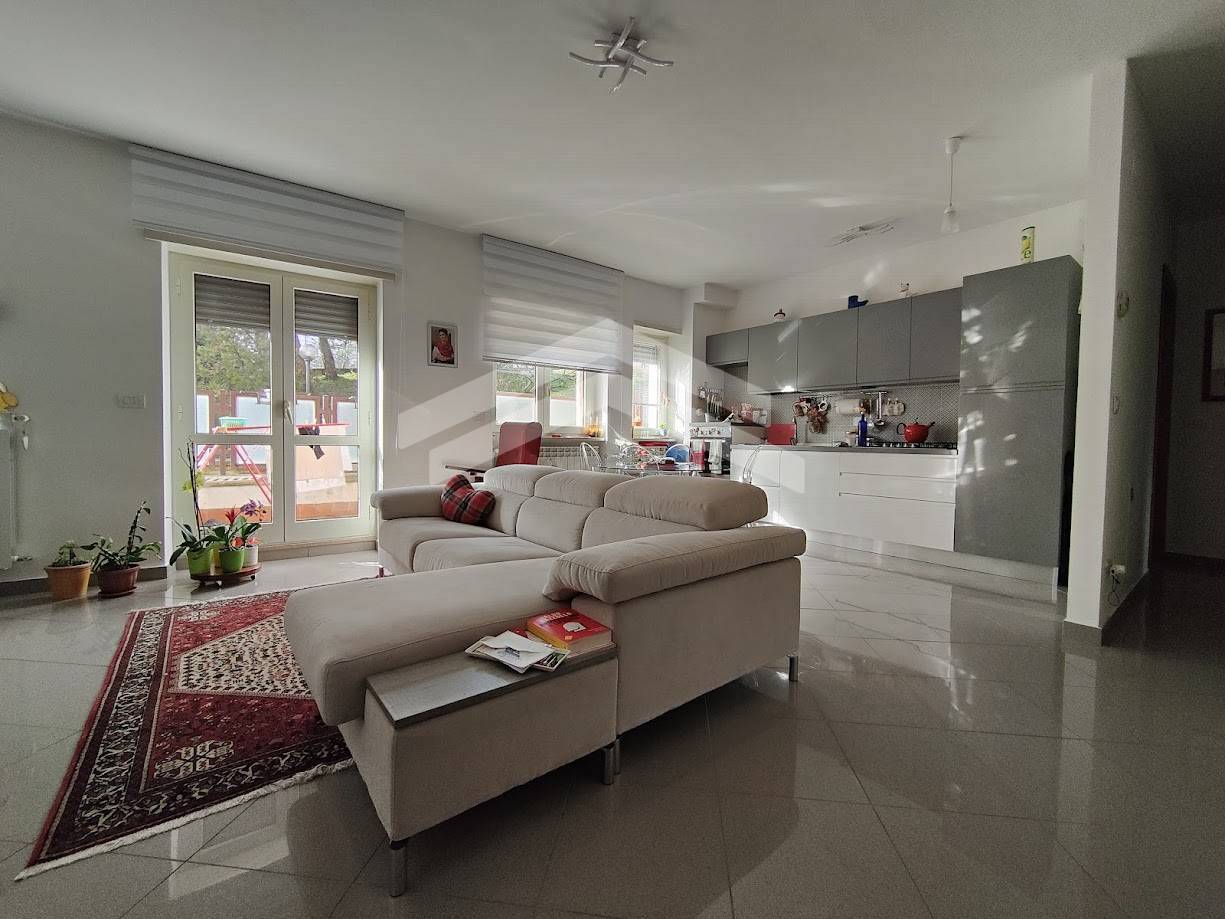 Appartamento in vendita a Campobasso, 4 locali, zona centro, prezzo € 98.000 | PortaleAgenzieImmobiliari.it