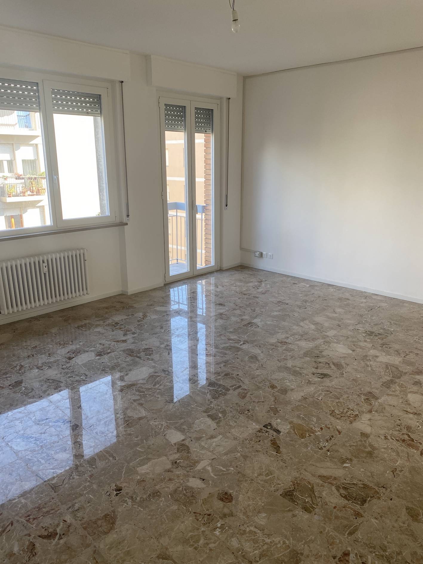 Appartamento in affitto a Udine, 4 locali, zona Località: CENTROSTORICO, prezzo € 850 | PortaleAgenzieImmobiliari.it