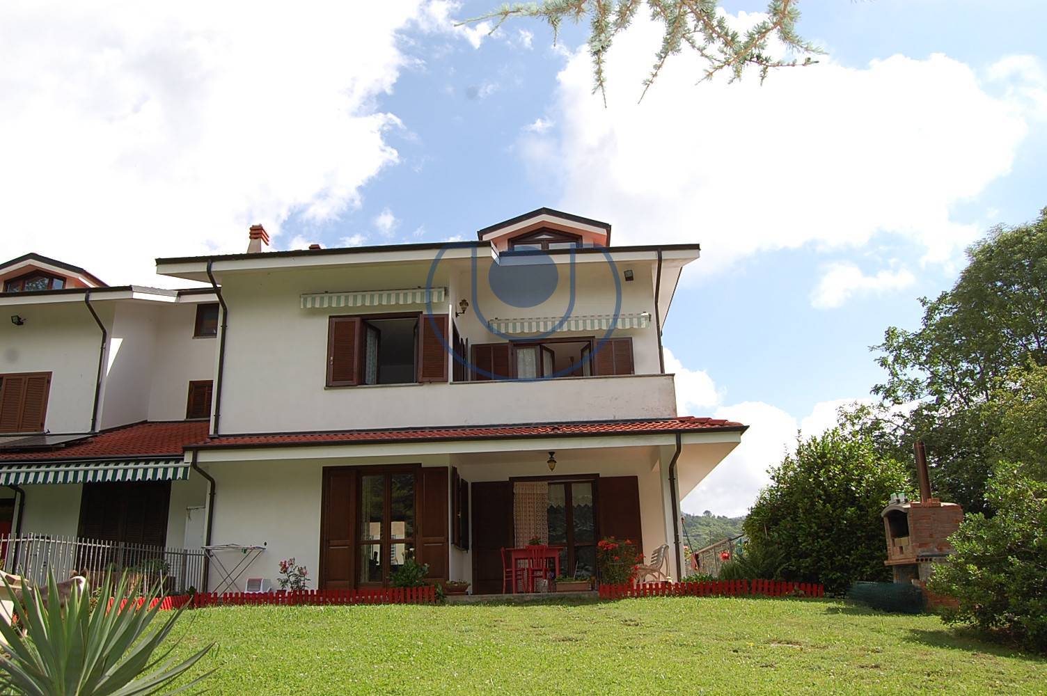 Villa in vendita a Coazze, 8 locali, zona Località: Freinetto, prezzo € 280.000 | PortaleAgenzieImmobiliari.it