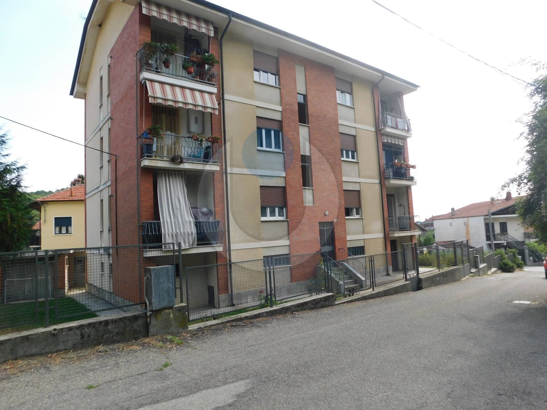 Appartamento in vendita a Trana, 5 locali, zona Località: Centro, prezzo € 77.000 | PortaleAgenzieImmobiliari.it