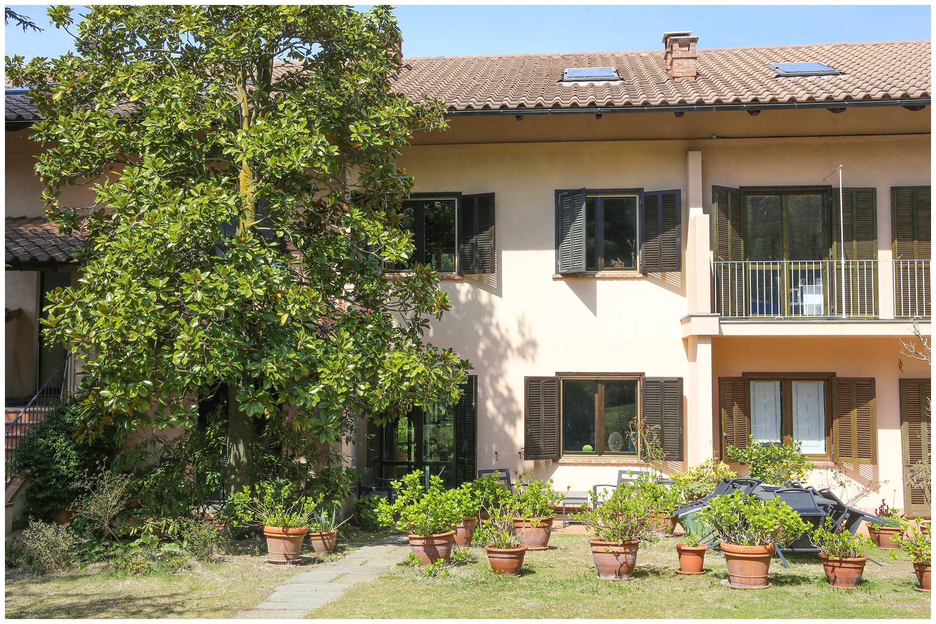 Villa a Schiera in vendita a Castagneto Po, 10 locali, zona Località: Negri, prezzo € 450.000 | PortaleAgenzieImmobiliari.it